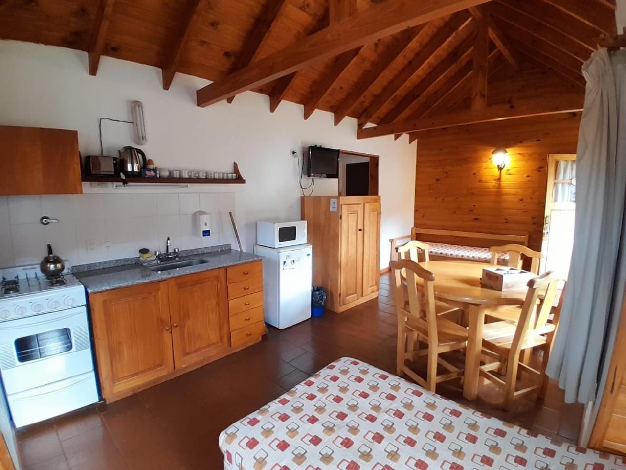 Cabanas Chapelco Сан-Мартин-де-лос-Андес Экстерьер фото